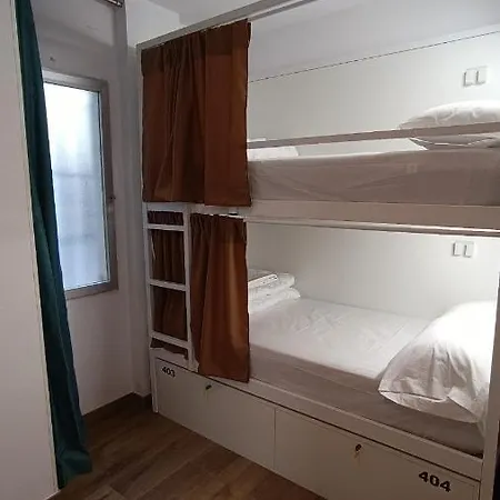 Vad - Youth Age Limit 18-49 Vandrarhem *