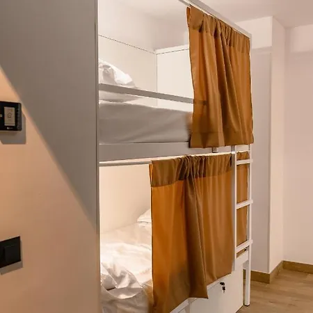 Vandrarhem Vad - Youth Age Limit 18-49